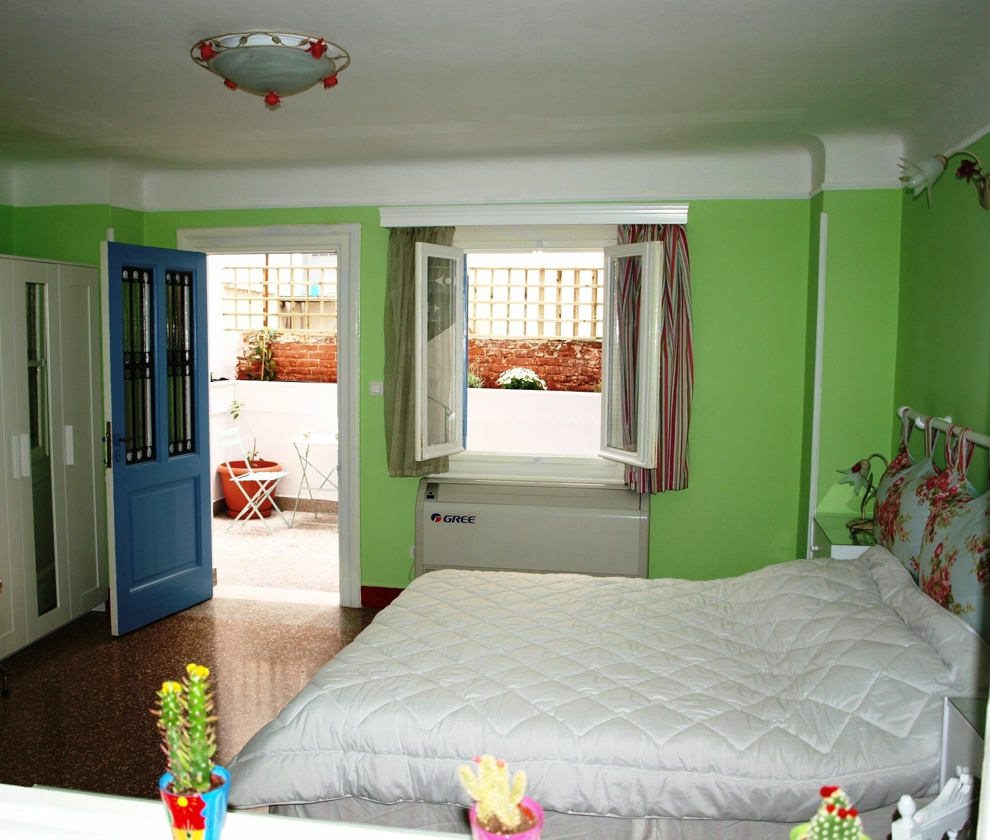 Athens Family Apartments Dış mekan fotoğraf